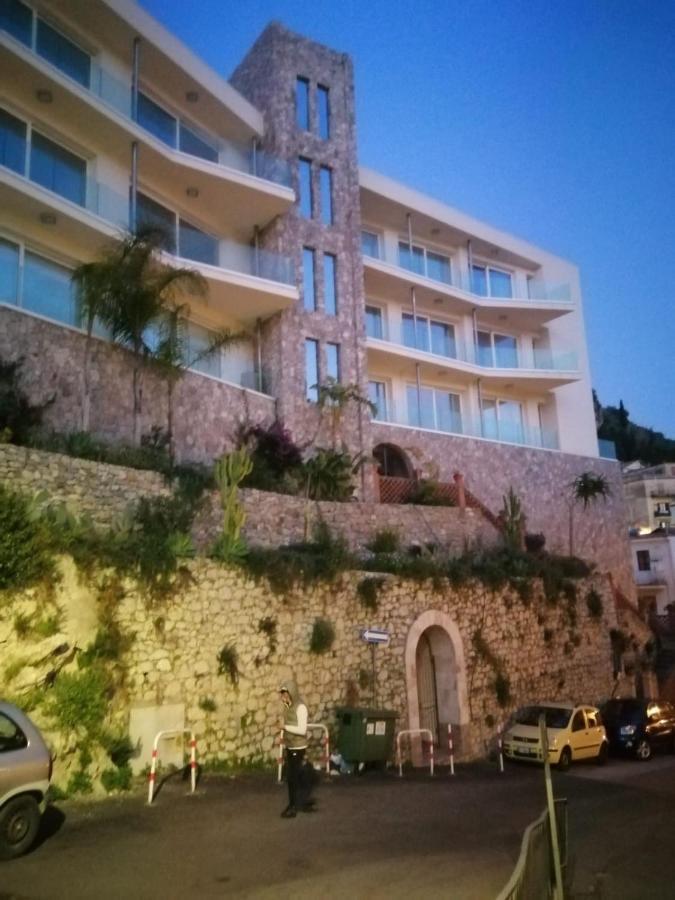 Apartamento Minerva Luxury Town Center , Pool And Parking Taormina Exterior foto
